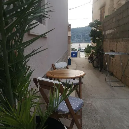Frenkie Apartmán *