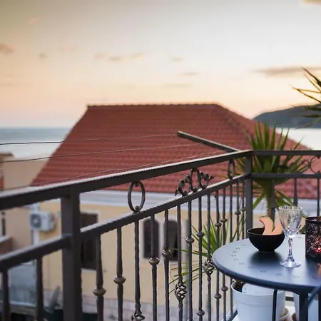 Frenkie Apartment Komiza